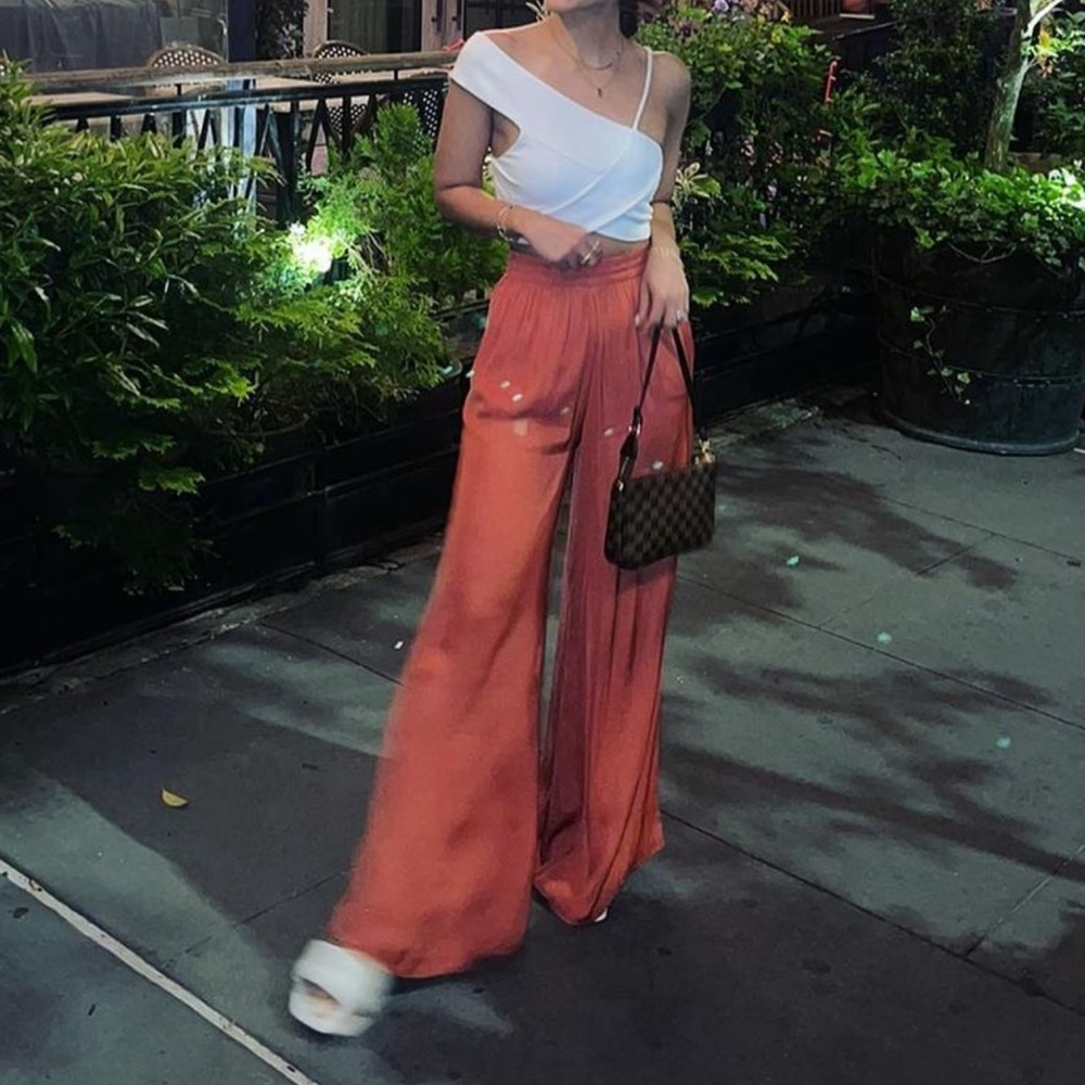 Fun silk trousers! Super comfy